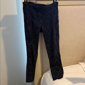 Lululemon Black and Blue Patterned Leggings